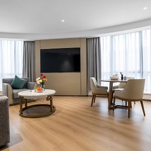 Victoria Suite